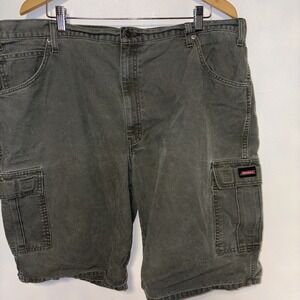 Dickies Army Green Cargo Shorts Size 42 Baggy Wide Leg 90s Work Wear 7 Pockets